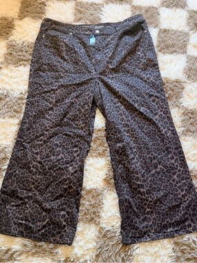 Torrid Brown Leopard Print Wide-Leg Pants NWT  Sz 24